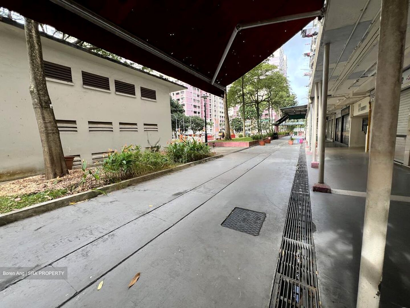 Rumah Tinggi View (D3), Shop House #454000471